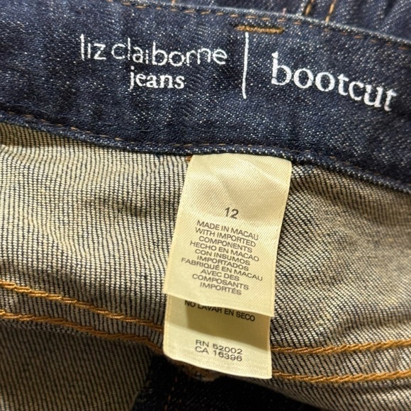 LIZ CLAIBORNE JEANS BOOTCUT dark wash denim women’s pants in size 12 GUC - Picture 16 of 16